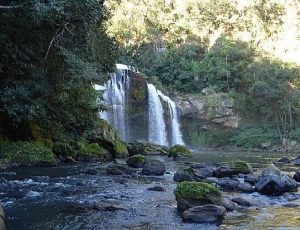 grio-branco-do-ivai-pr-cachoeira-fotosofia-kawka-do-prado.jpg